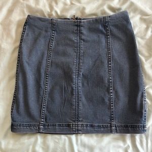 Free People Stretch Denim Skirt - Size 6